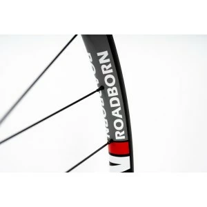 Paire De Roues ROADBORN MAGAD XC Carbone Disque 29p Boost 15/110 & 12/148 2 Paire De Roues ROADBORN MAGAD XC Carbone Disque 29p Boost 15/110 & 12/148 – Image 2