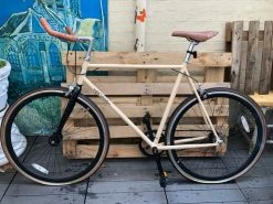 Velo Urbain Fixie Design Single Speed